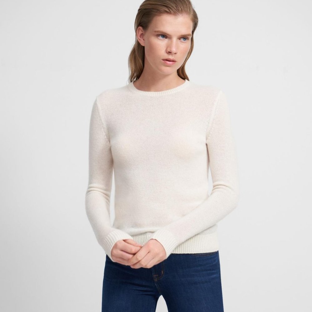 Crewneck Cashmere Sweater in Ivory S